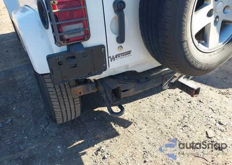 2012 Jeep Wrangler Unlimited Rubicon from USA, damaged, VIN 1C4HJWFG8CL266232